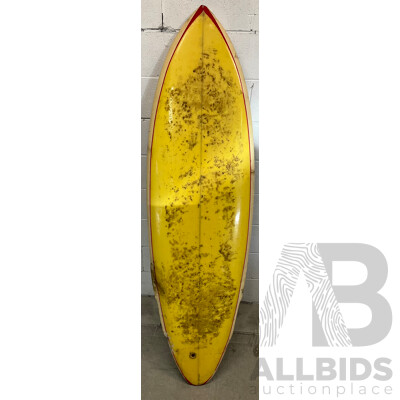 Yellow & Beige Surfboard 5' 11