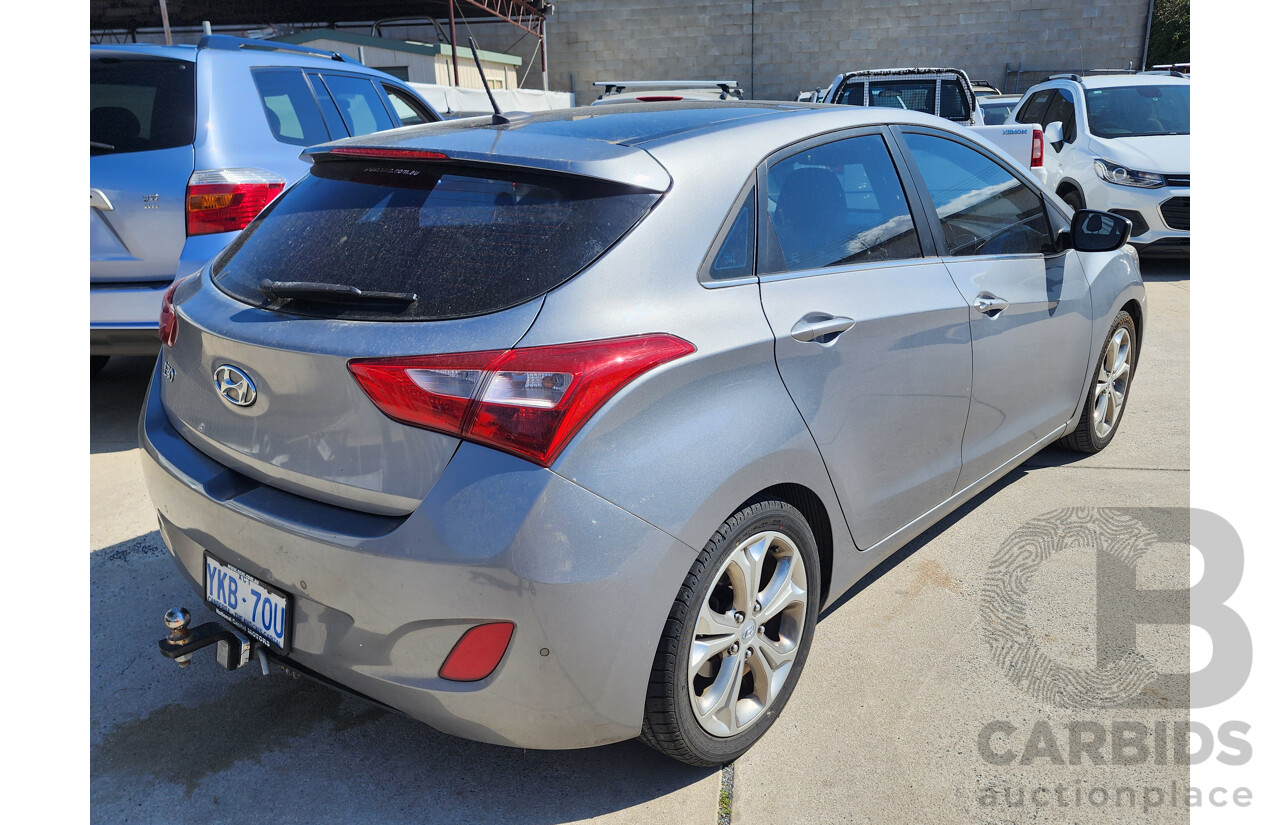 8/2014 Hyundai i30 Premium GD MY14 5d Hatchback Silver Or Chrome 1.8L