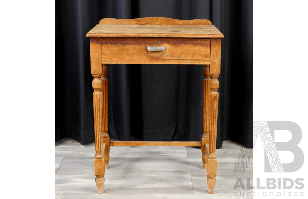 Oak Single Drawer Side Table