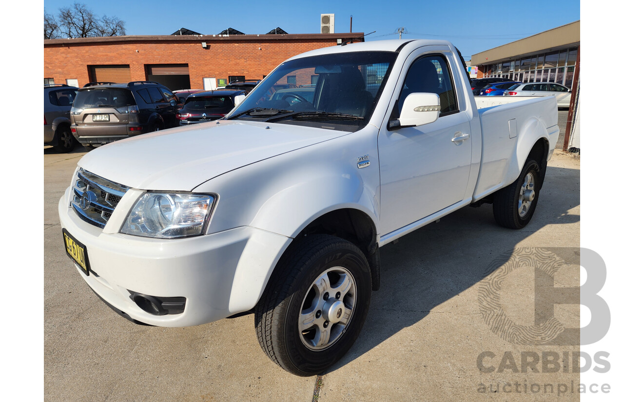 9/2014 Tata Xenon (4x2)  Utility White 2.2L