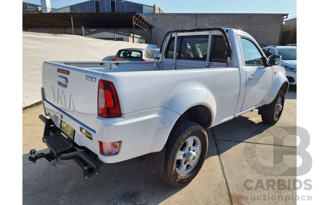 9/2014 Tata Xenon (4x2)  Utility White 2.2L