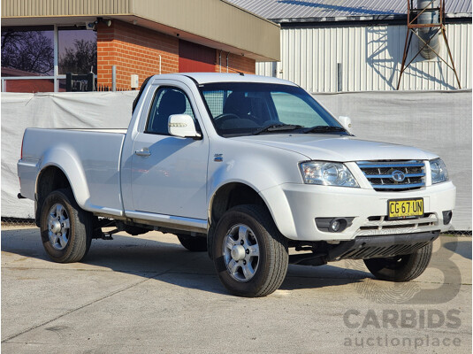 9/2014 Tata Xenon (4x2)  Utility White 2.2L