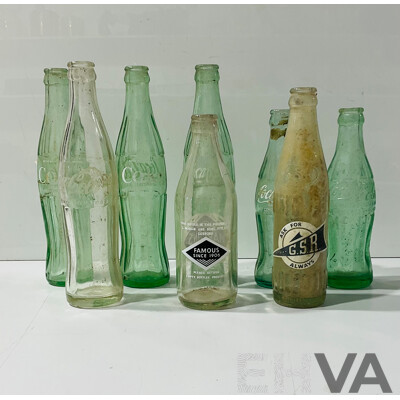 Collection Early Coke Bottles Including San Fran Cisco Example Along with Pyro Ceramic Label Margins Gosford & GSR Bussleton Cordial Bottles