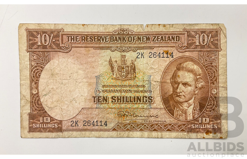 New Zealand Ten Shilling Note, R.N Fleming, Captain Cook 2K 264114