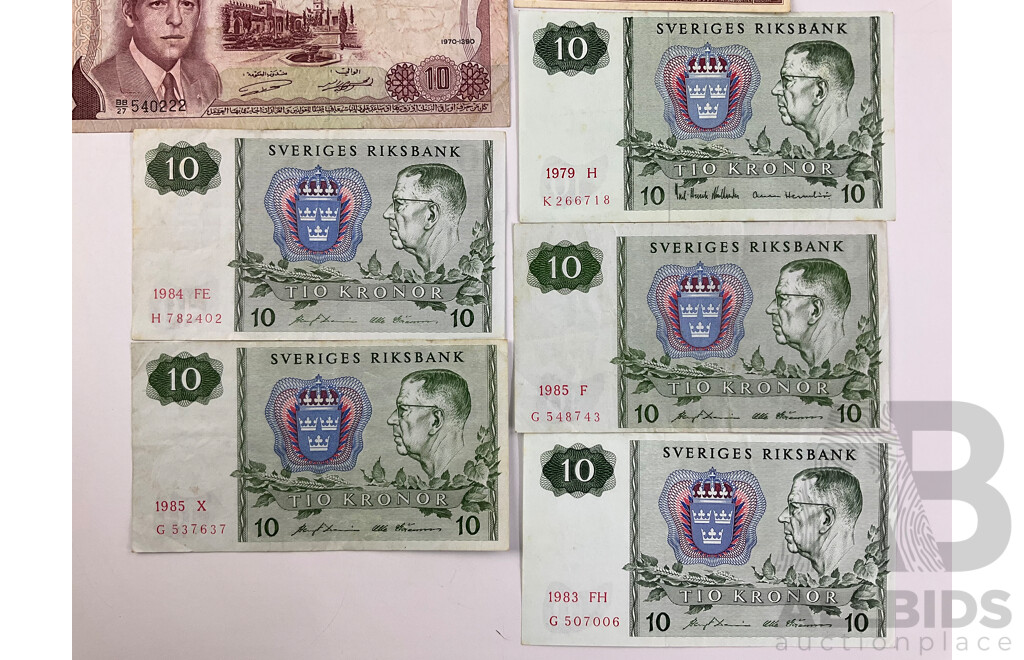 Collection of Vintage Paper Banknotes Including Hong Kong One Cent, Fiji Two, One Dollar and Fifty Cents, Singapore One Dollar, Sweden Ten Kroner(5)