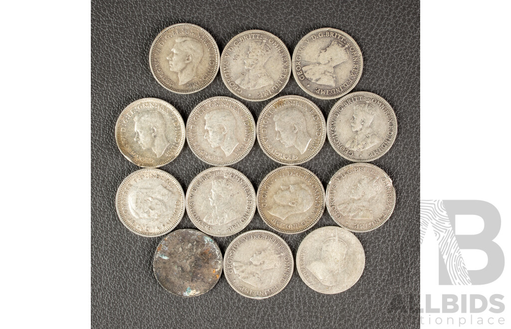 Fourteen Australian KGV/KGVI Silver Threepence, Examples Spanning 1910 to 1944 .925