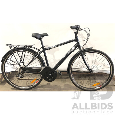 Windsor Easy Motion 18 Inch 21 Speed Bike