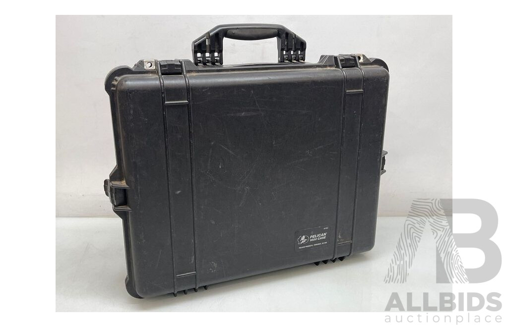 Pelican 1600 Hard Case