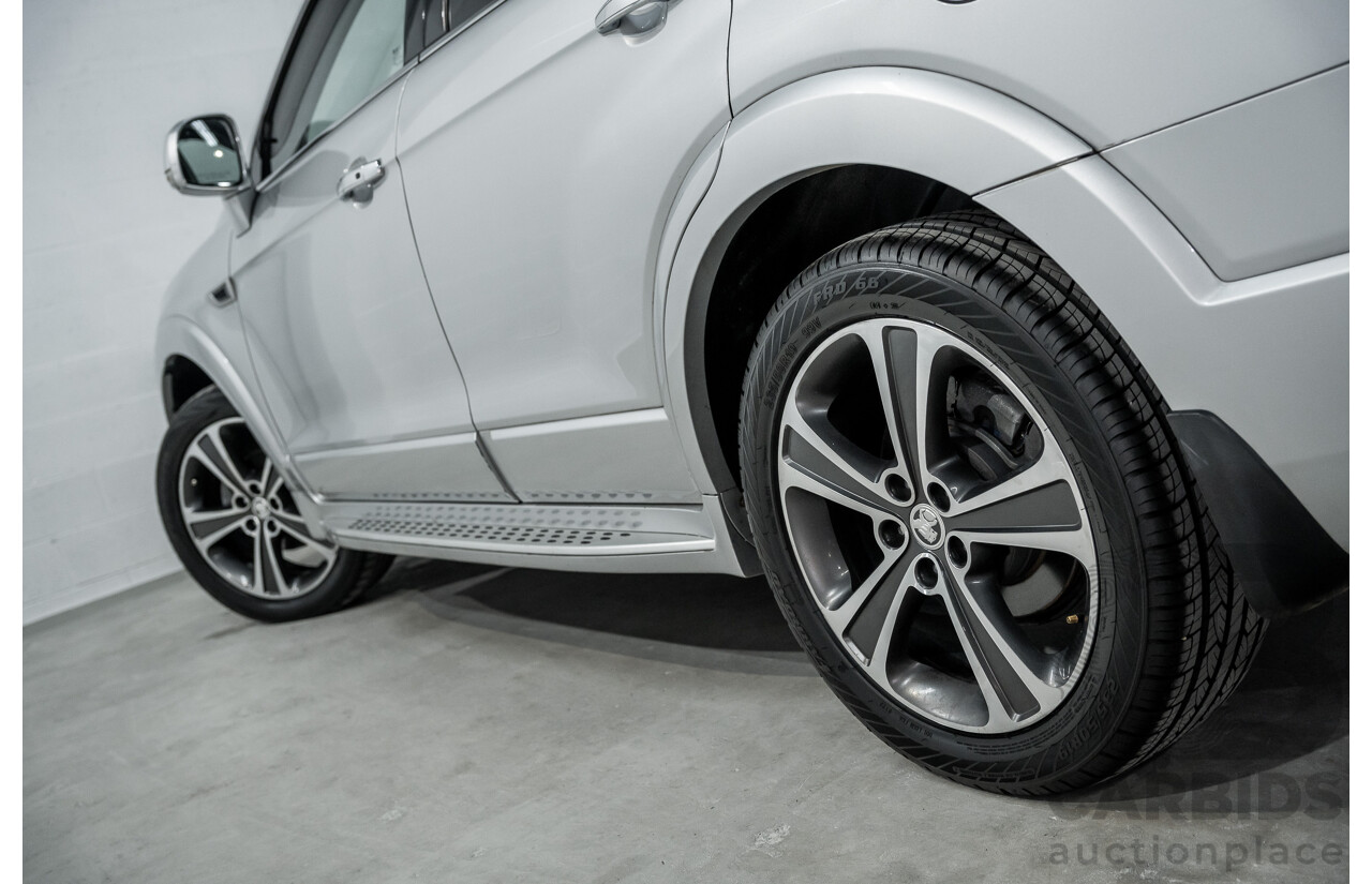 07/2017 Holden Captiva 7 LTZ (AWD) AWD CG MY18 4D Wagon Nitrate Silver Metallic Turbo Diesel 2.2L