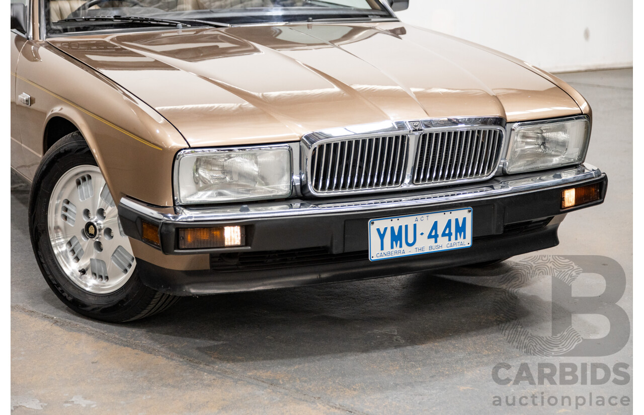 06/1991 Jaguar Sovereign JH 4d Sedan Metallic Bronze 4.0L