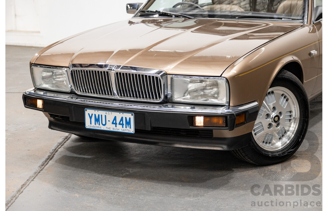 06/1991 Jaguar Sovereign JH 4d Sedan Metallic Bronze 4.0L