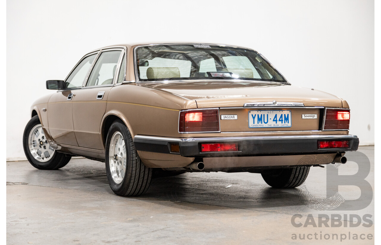 06/1991 Jaguar Sovereign JH 4d Sedan Metallic Bronze 4.0L