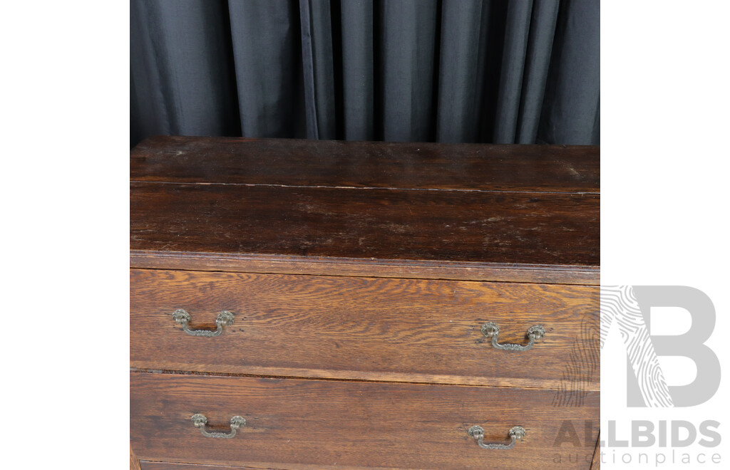 Oak Art Deco Three Drawer Chest