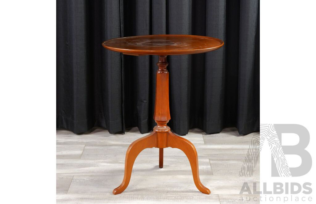 Mahogany Single Pedestal Wine Table