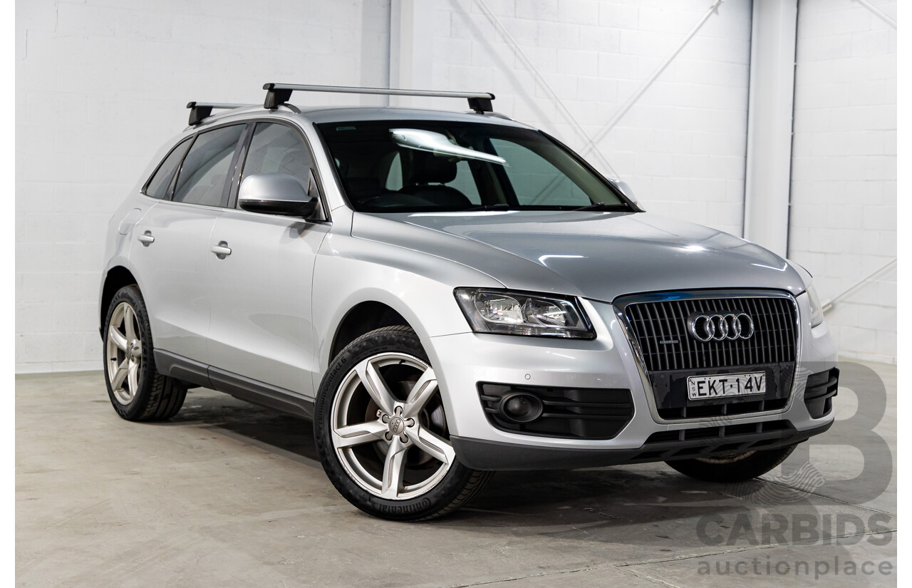 1/2010 Audi Q5 2.0 TFSI Quattro (AWD) 8R MY10 4d Wagon Ice Silver Turbo 2.0L