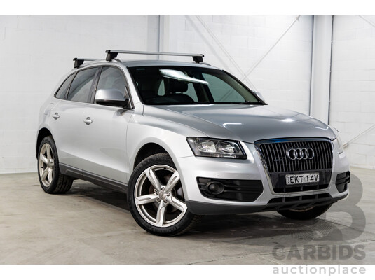 1/2010 Audi Q5 2.0 TFSI Quattro (AWD) 8R MY10 4d Wagon Ice Silver Turbo 2.0L