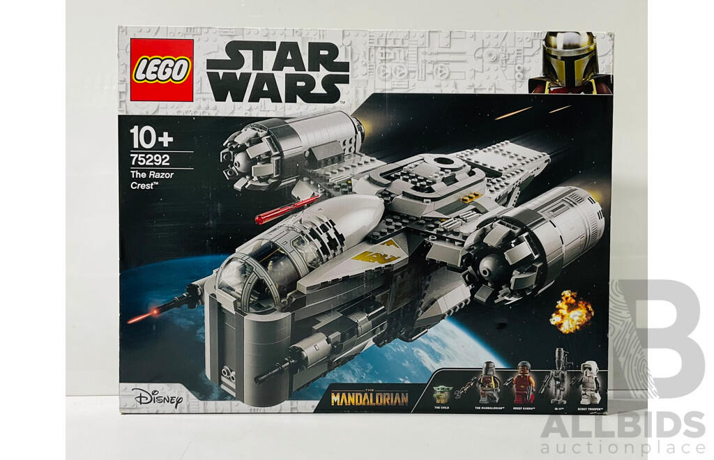 New in Box LEGO Star Wars the Razor Crest 75292