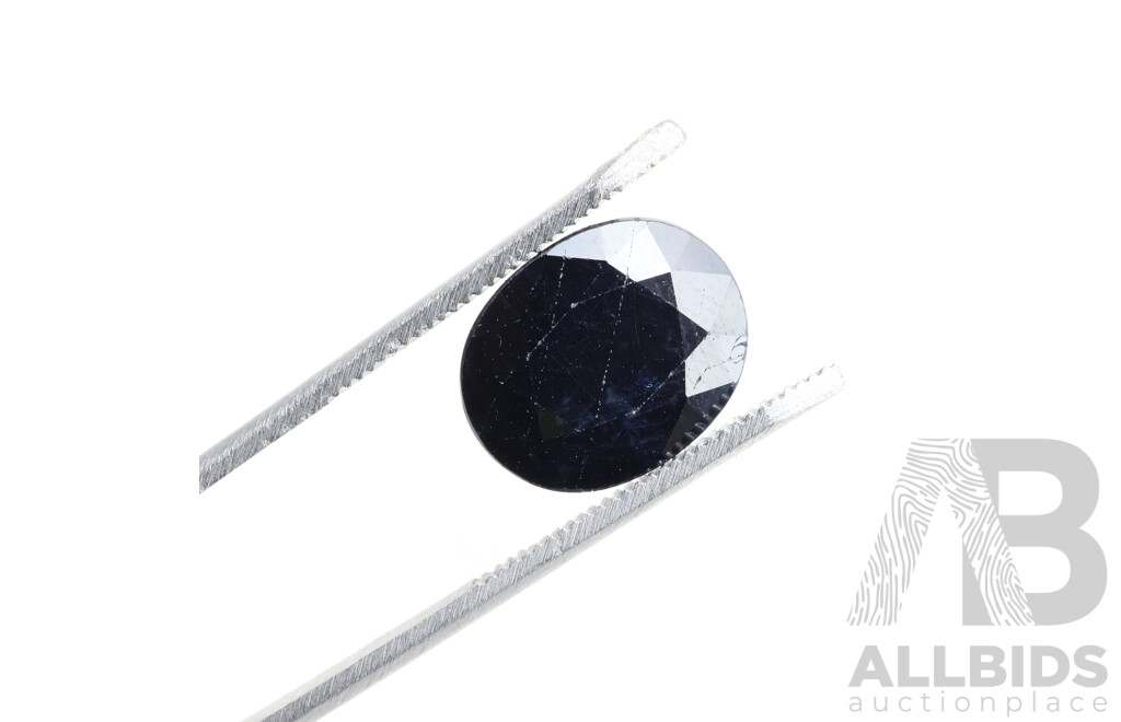 Natural Sapphire, Oval Cut Unset Gemstone, Strong Dark Blue, 10.9mm X 8.9mm X 4.9mm, 4.15CT