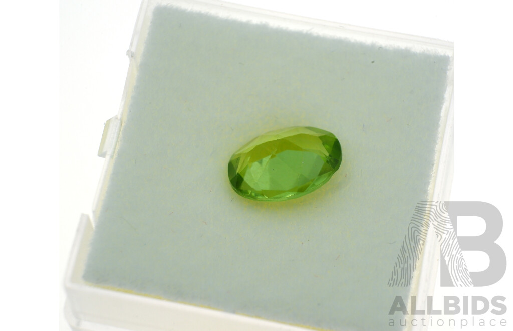 Peridot 1.65ct, Natural Unset Oval Cut Gemstone