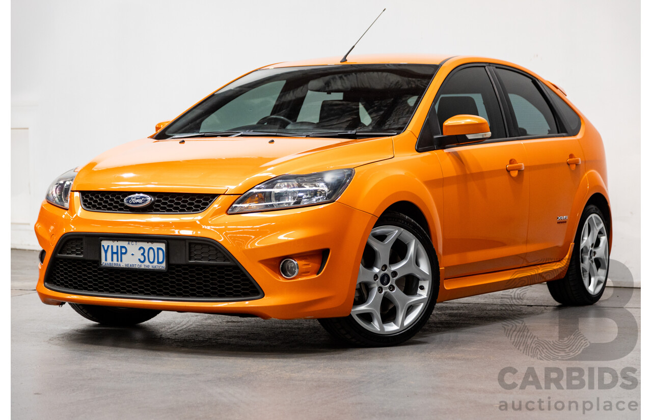 10/2010 Ford Focus XR5 Turbo LV 5d Hatchback Electric Orange 2.5L