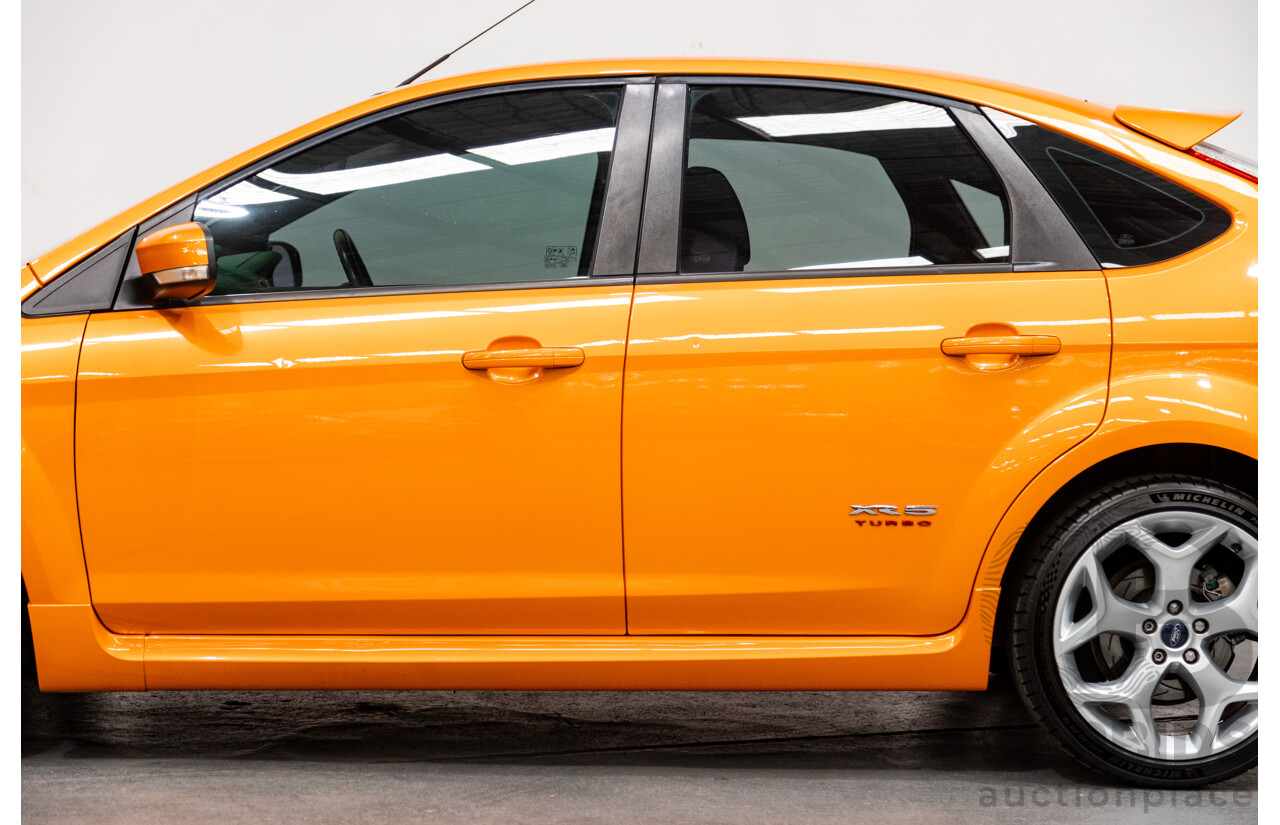 10/2010 Ford Focus XR5 Turbo LV 5d Hatchback Electric Orange 2.5L