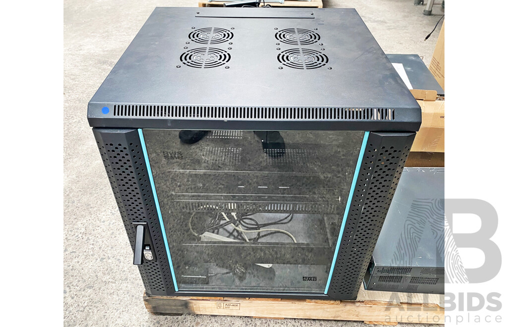 RWS 12RU Server Cabinet W/ Fans