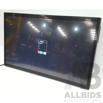 NEXIO (NEP0320) 31.5-Inch Widescreen TFT LCD Monitor