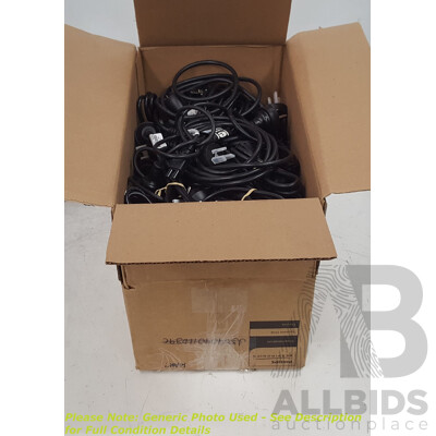 Box of Standard IEC C5 / Three-Pin Clover Power Cables