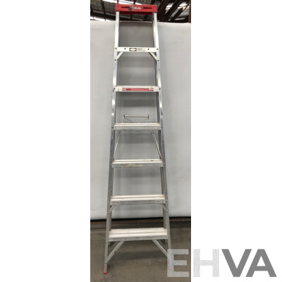 Oldfields Tradesman 2.1m Industrial Step Ladder