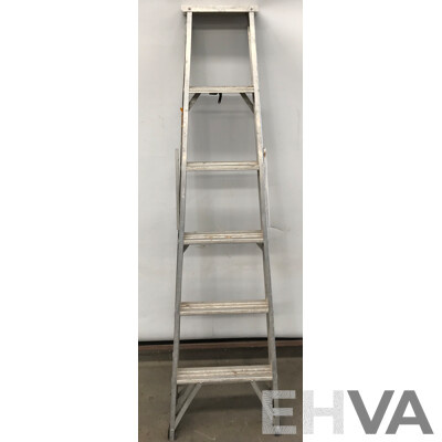 Bailey 6-Step Single Sided Ladder