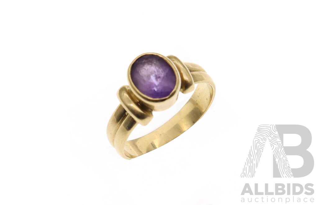 9ct Vintage Amethyst Ring, Size S, 4.17 Grams