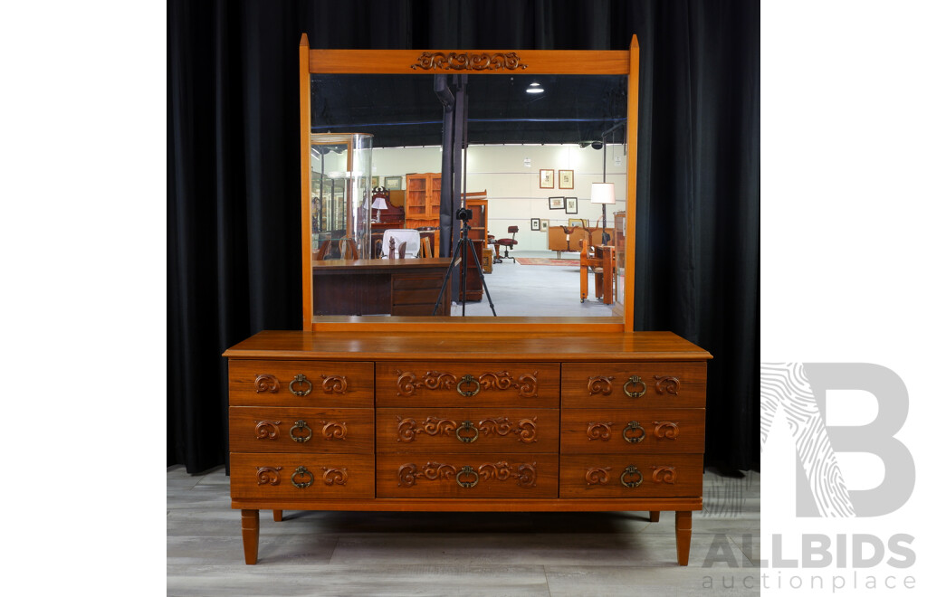 Large Retro Mirrored Back Dresser