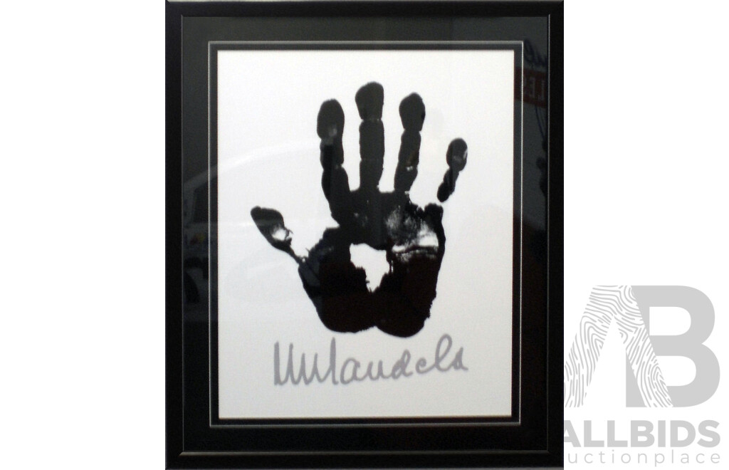 L36 - Nelson Mandela   'Hand of Hope' Print