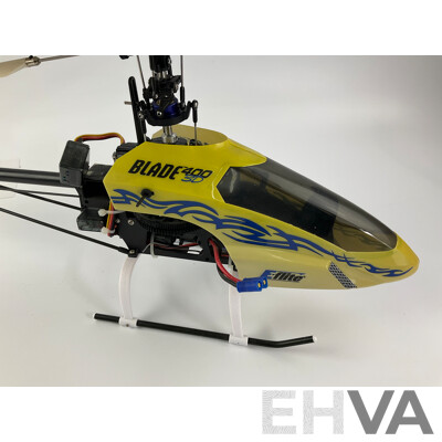 Blade 400 E-Flite Remote Controlled Helicopter