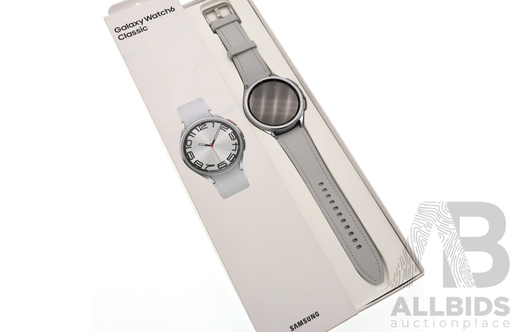 Samsung Galaxy Watch6 Classic in Silver with Original Box with Wireless Charger and Quick Start Booklet (SM-R965F)