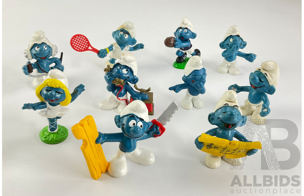 Vintage Peyo Schleich Smurfs Including Smurfette, Handy, Sporty and More