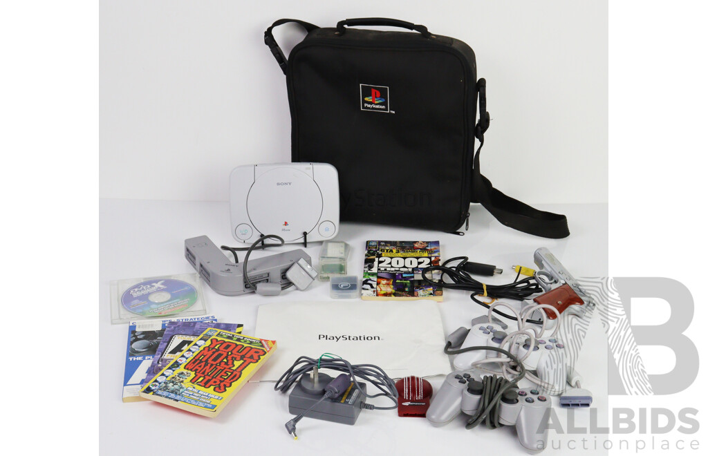 Sony (SCPH-102) Playstation 1 Games Console W/ Controllers & Accessories