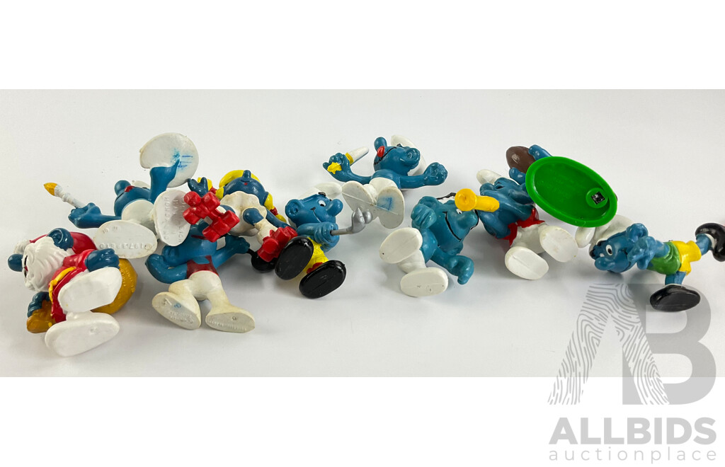 Vintage Peyo Schleich Smurfs Including Hefty Smurf, Papa Smurf, Smurfette and More