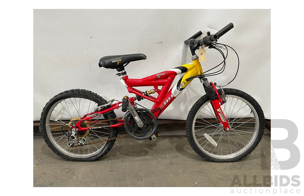 Rhino Mountain Edge Children's Mountain Bike