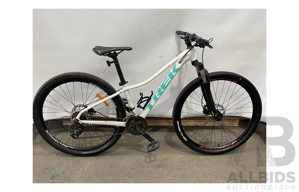 Trek Marlin 5 Mountain Bike