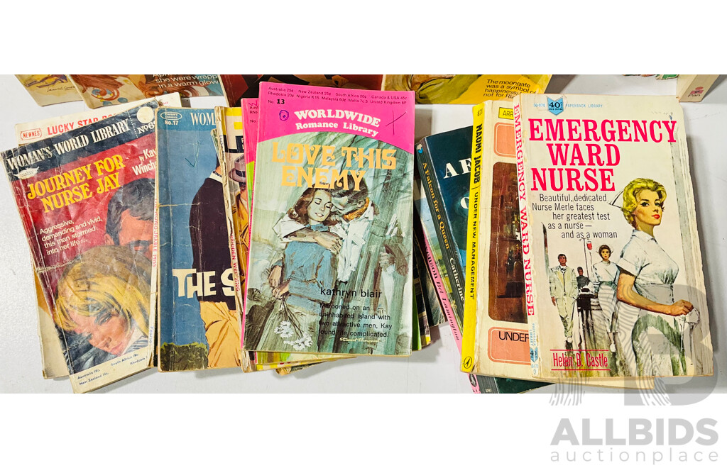 Large Collection of Vintage Woman’s Weekly Library Fiction and More