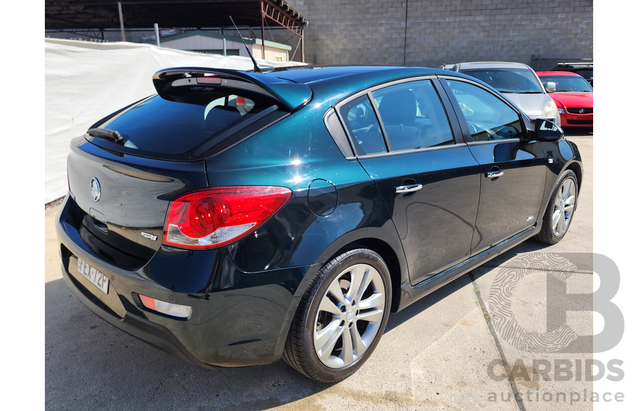 11/2014 Holden Cruze SRi Z-Series JH MY14 5d Hatchback Green 1.6L