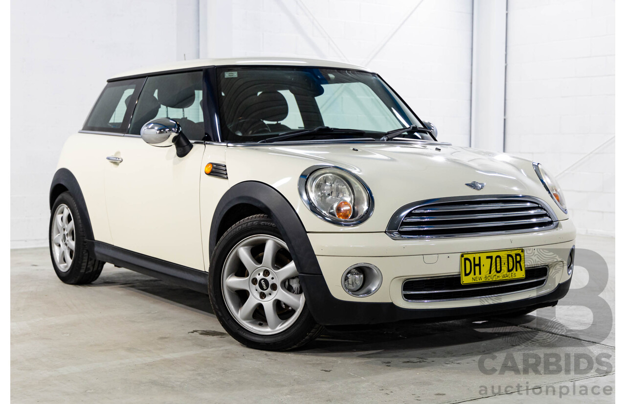 7/2007 Mini Cooper Chilli R56 2d Hatchback Pepper White 1.6L