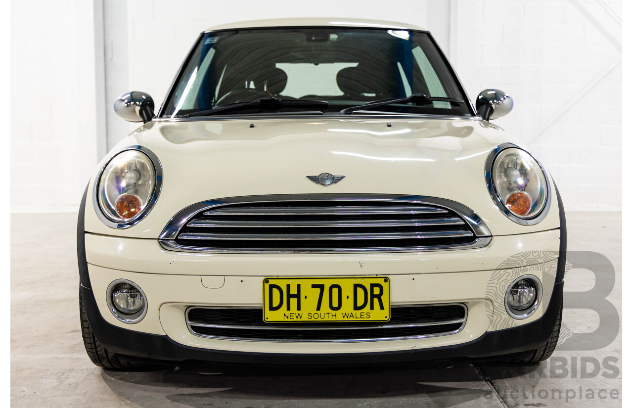 7/2007 Mini Cooper Chilli R56 2d Hatchback Pepper White 1.6L