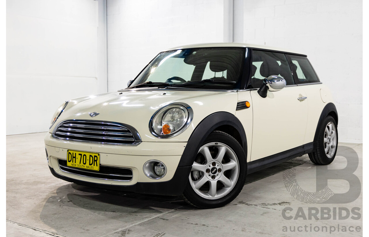 7/2007 Mini Cooper Chilli R56 2d Hatchback Pepper White 1.6L