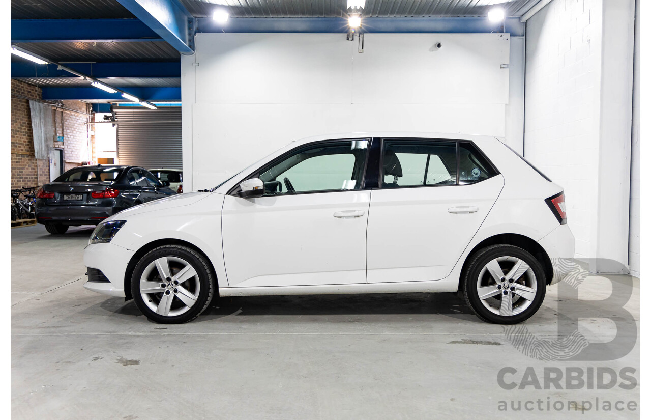 5/2015 Skoda Fabia 66 TSI NJ 5d Hatchback Moon White Metallic Turbo 1.2L