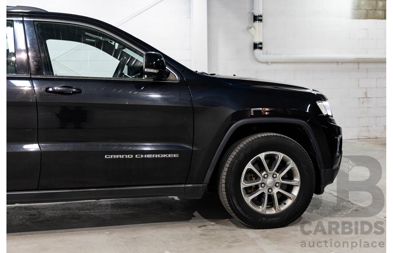 11/2013 Jeep Grand Cherokee Laredo (4x4) WK MY14 4d Wagon Brilliant Black Pearl Turbo Diesel 3.0L