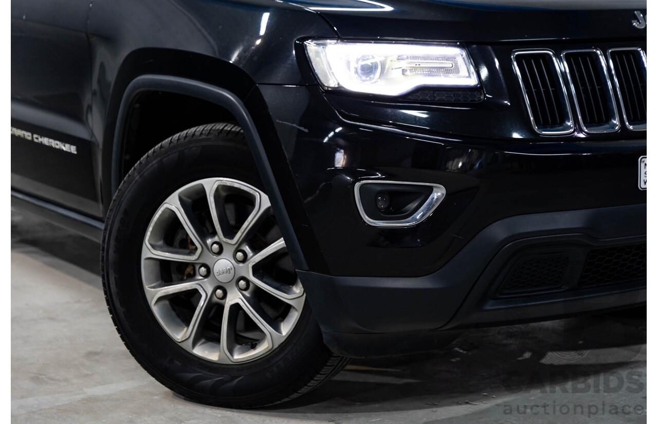 11/2013 Jeep Grand Cherokee Laredo (4x4) WK MY14 4d Wagon Brilliant Black Pearl Turbo Diesel 3.0L