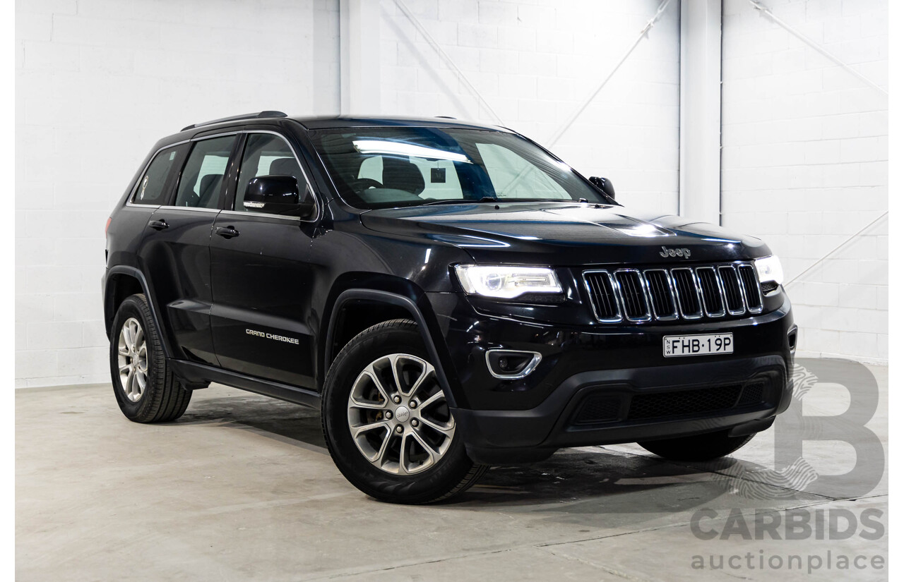 11/2013 Jeep Grand Cherokee Laredo (4x4) WK MY14 4d Wagon Brilliant Black Pearl Turbo Diesel 3.0L