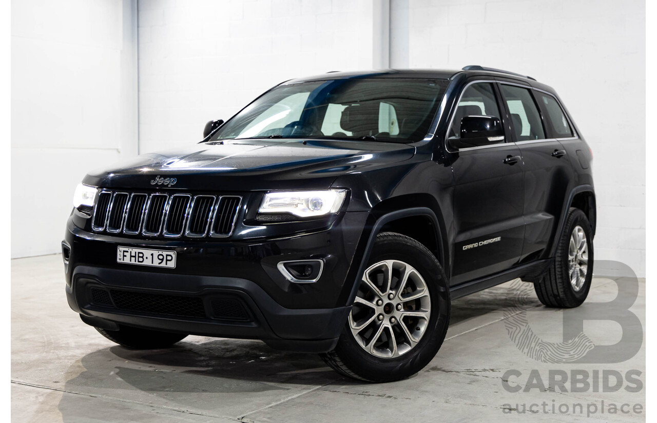 11/2013 Jeep Grand Cherokee Laredo (4x4) WK MY14 4d Wagon Brilliant Black Pearl Turbo Diesel 3.0L